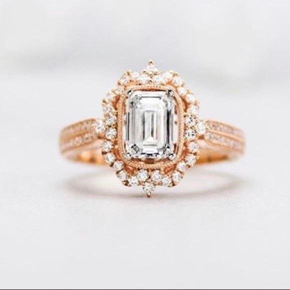 18K STRAWBERRY GOLD DIAMOND HALO RING - Picture 5 of 6